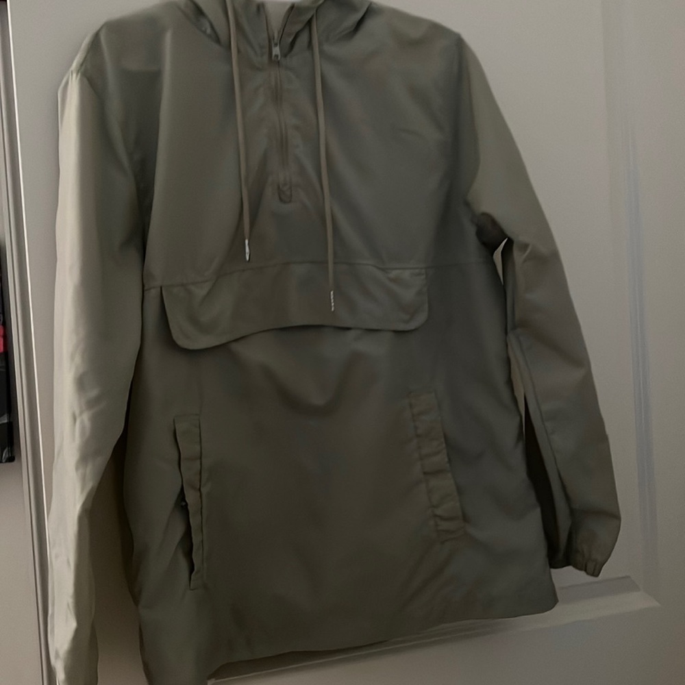 Grey man windbreaker size S